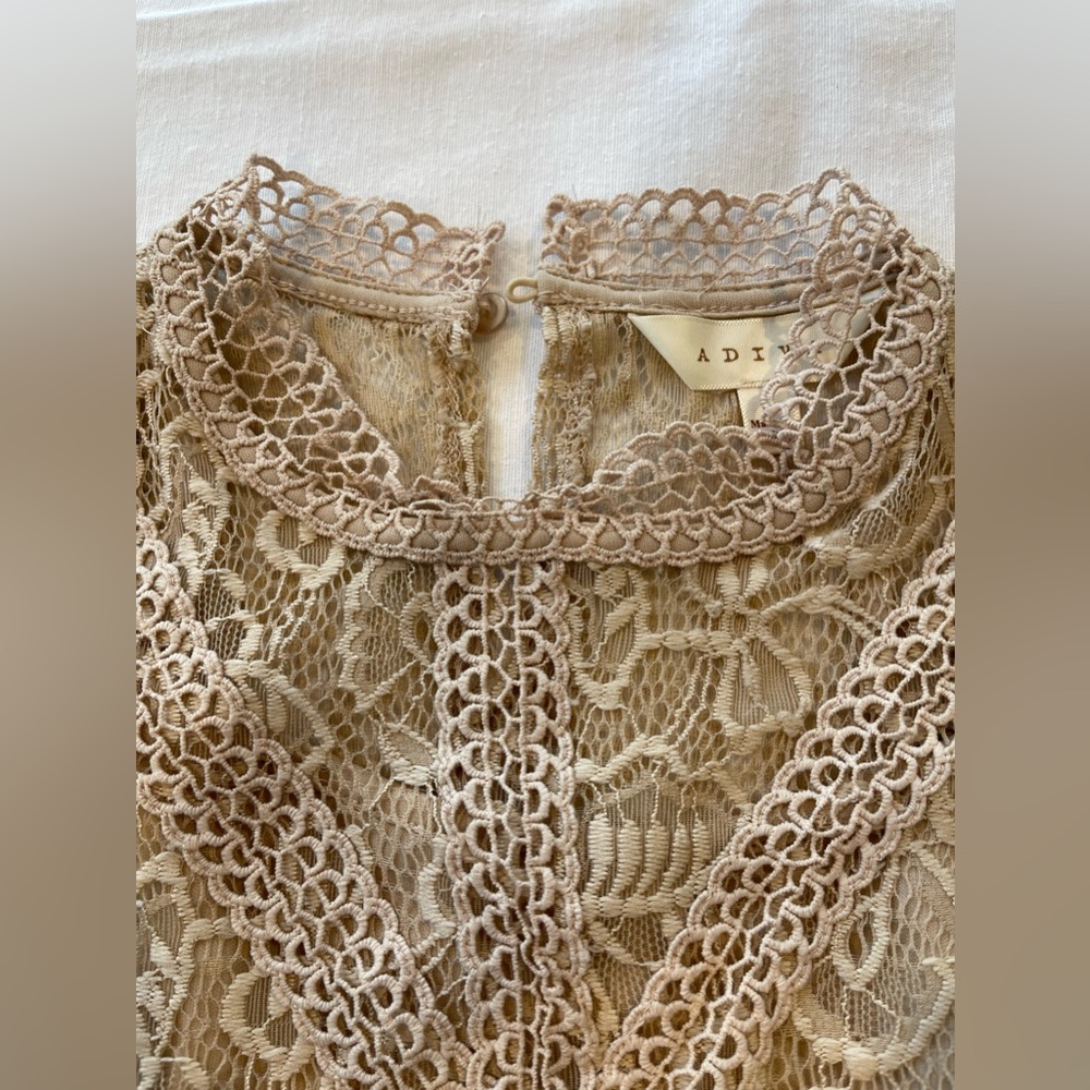 Halter Neck Lace Lined Top